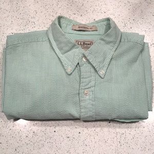 LL Bean Traditiona Fit Men’s Button up. Size: MT